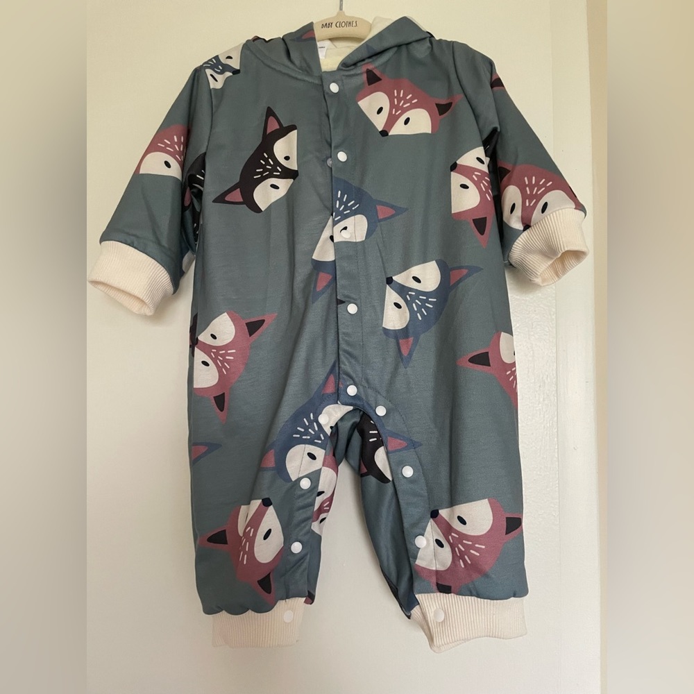 Cozy fox fleece-lined jumper